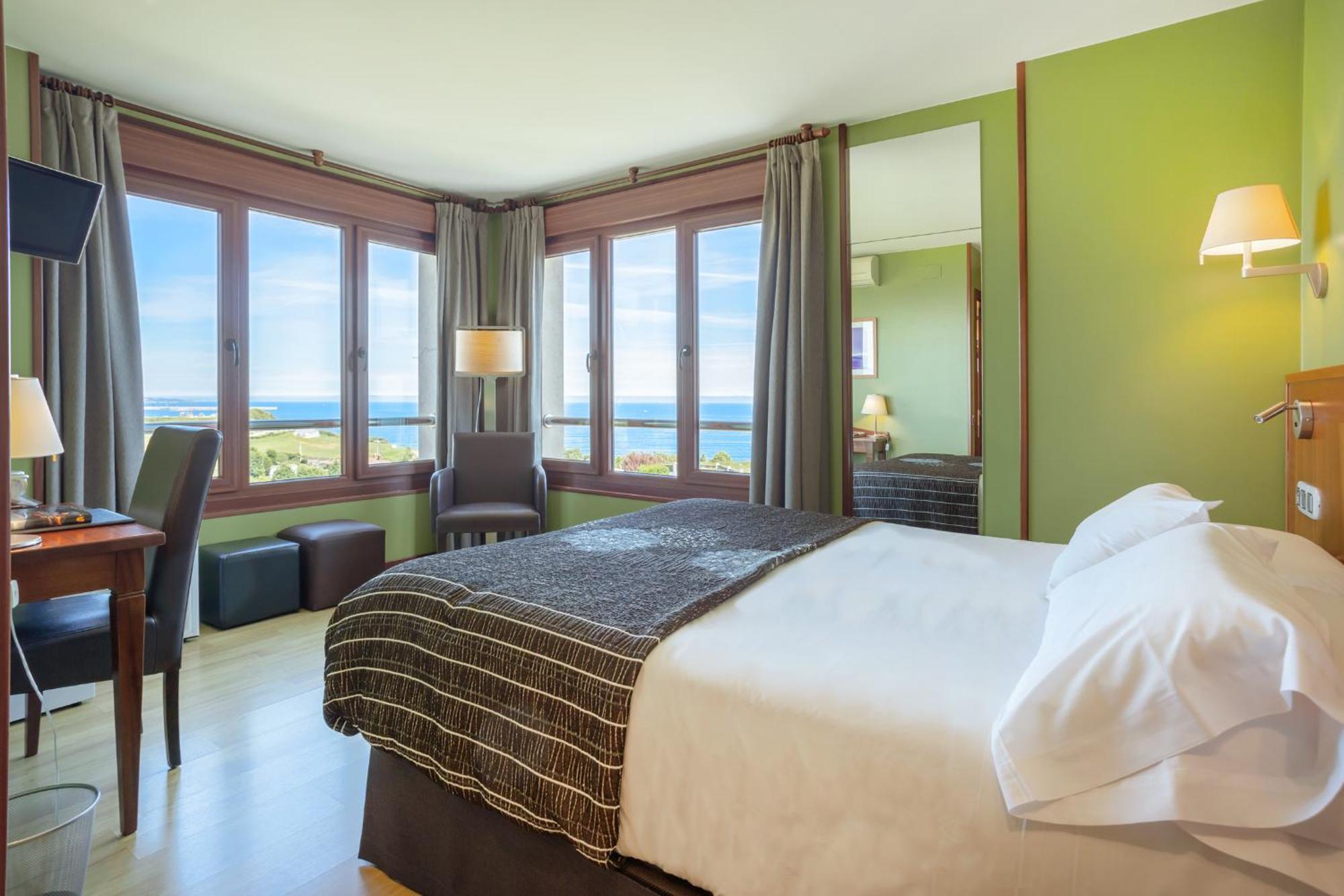 Hotel La Colina Gijon